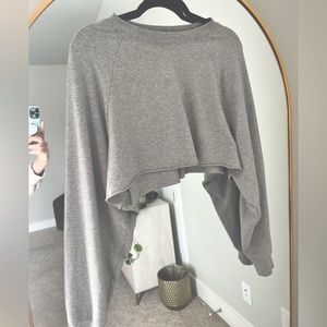 Alo Cropped Pullover